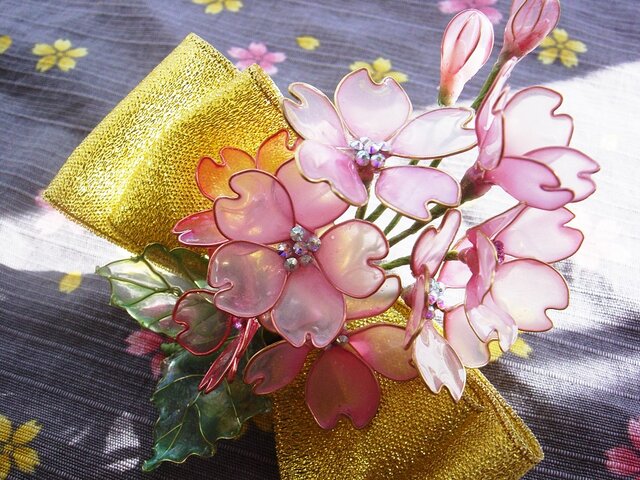河津桜(クリップ付コサージュ)の画像1枚目