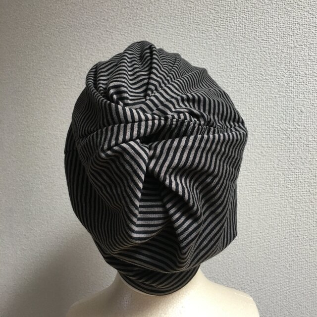 黒ボーダーくしゅくしゅ帽子 中厚地の画像1枚目