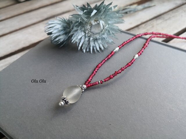 古代水晶×アンティークホワイトハーツ×カレンシルバーのネックレスの画像1枚目
