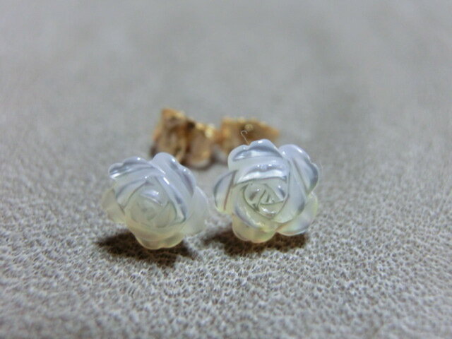 白蝶貝ピアス　キャッチなし 白蝶貝ピアス キャッチなし 白蝶貝ピアス【商品番号214】 – 海の