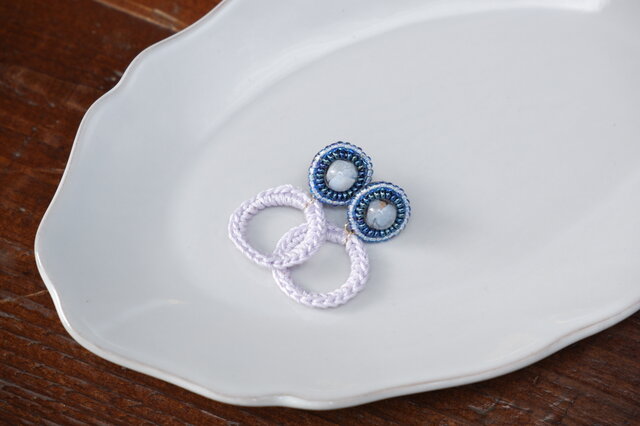 14kgf / ブルーレースアゲートとビンテージビーズ刺繍のクロッシェリングminiの画像1枚目