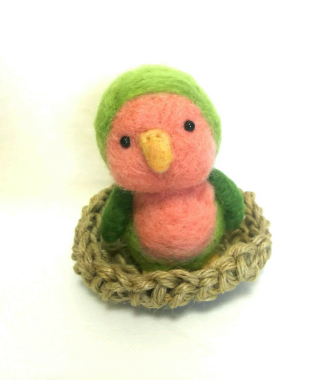 コザクラインコちゃんの画像1枚目