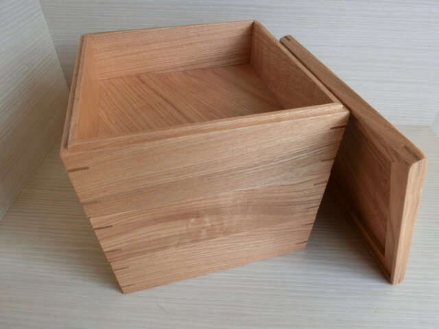【未使用】木製　三段重　小物入れ　欅 未使用】木製三段重小物入れ欅