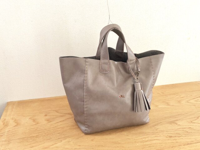 手縫い本革 kuta tote(グレーブラウン) | iichi 日々の暮らしを