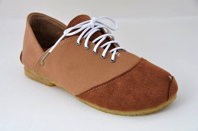 【受注製作】ROUND sneakersの画像1枚目