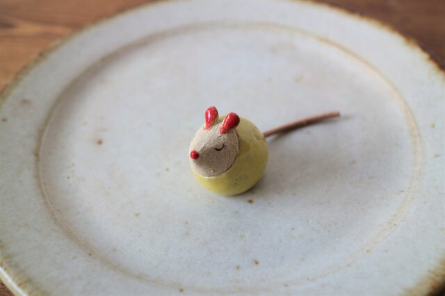 ネズミの置物 ( ちび・黄色) | iichi 日々の暮らしを心地よくする