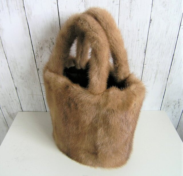 new antique fur ¶ パステルミンクファー楕円底トートバッグ | iichi 