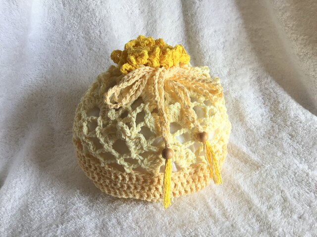 専用✳︎再販✳︎ハンドメイド✳︎レモン柄　巾着　母made品 レース編み巾着 ～レモン～ | iichi 日々の暮らしを心地よくする