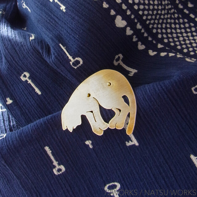 猫のブローチ ＊ Brass Cat Brooch 起