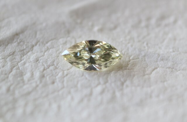 眩い輝き　0.13x2 マーキスダイヤ マーキスダイヤモンド指輪 | iichi 日々の暮らしを心地よくする