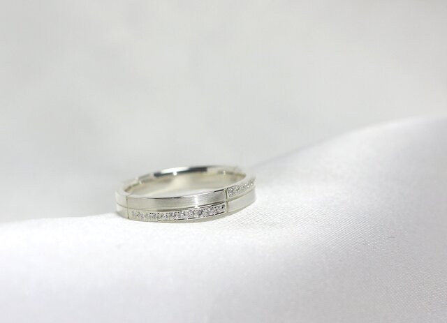 Pt900 ダイヤモンド・ハーフエタニティリング type4 | iichi 日々の