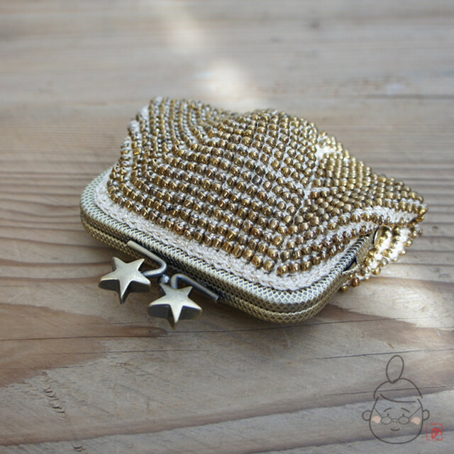 ばあば作★総ガラスビーズのスクエアがま口　(golden・1141)