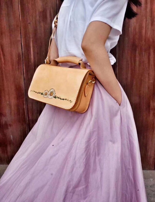 【ひなぎく】本革手作りのお出かけ肩掛けトート ショルダーバッグ　2WAY 鞄　小さい