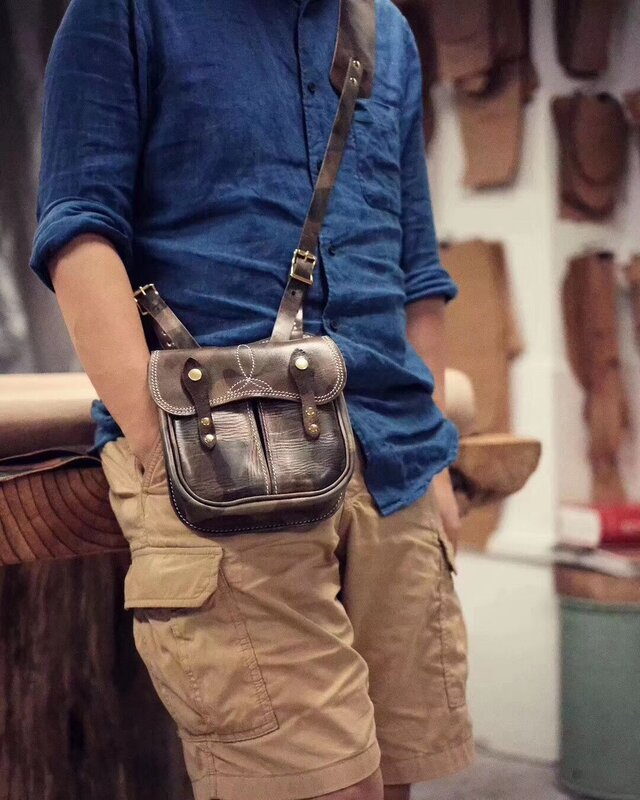 本革手作りのレザーショルダーバッグ・ボディバッグの画像1枚目