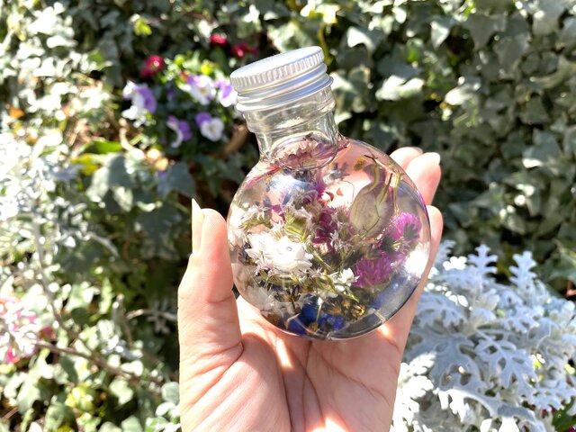 Flower and Stones【ラピスラズリ】 ハーバリウムの画像1枚目