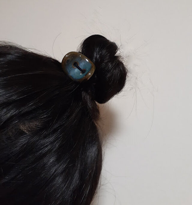 陶器ヘアゴム 緑青色ヘアゴム お団子ヘアのポイントに Iichi ハンドメイド クラフト作品 手仕事品の通販 陶器ヘアゴム 緑青色ヘアゴム お団子ヘアのポイントに Iichi ハンドメイド クラフト作品 手仕事品の通販