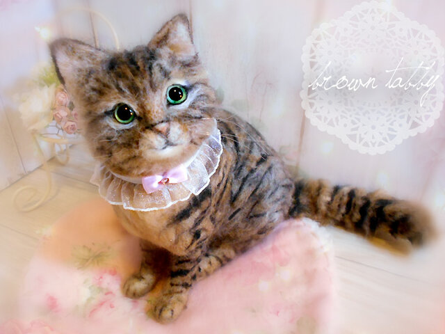 羊毛フェルト 猫 茶トラ キジトラ 羊毛フェルト 猫 仲良し子猫ちゃん 茶トラ猫とキジトラ猫 茶トラ