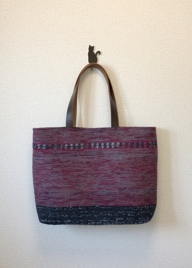 【訳ありセール】裂き織り　レース織模様のトートバッグ（本革持ち手）