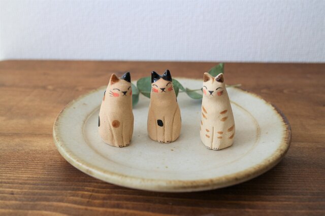 うとうと猫 ( ブチ・はちわれ・トラ )の画像1枚目