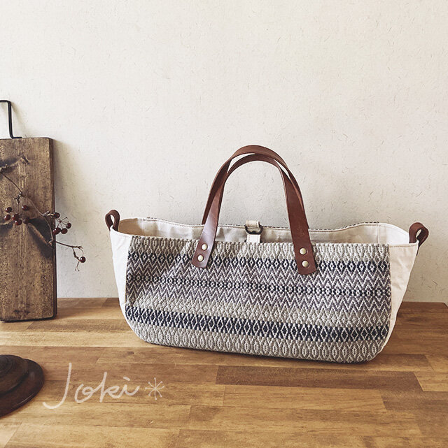 手織りboat bag オフ白の画像1枚目