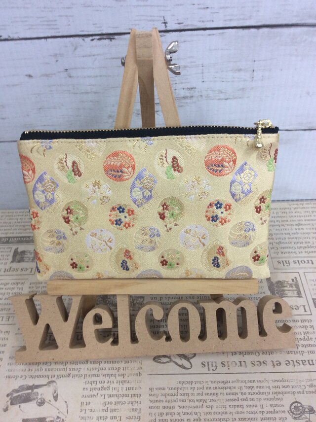 京都・西陣織・金襴の生地で仕立てた和柄のポーチ