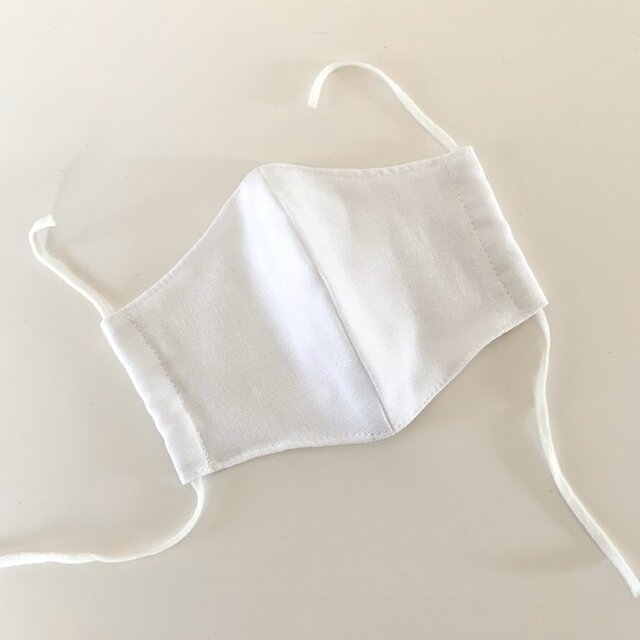 大人用立体型マスク(オフホワイト)受注制作の画像1枚目