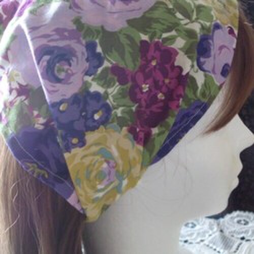 花柄のワイドヘアバンド