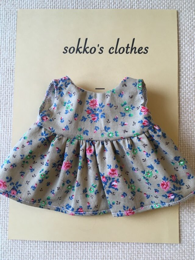 sokko's Dress 黄土色に小花柄のワンピースの画像1枚目