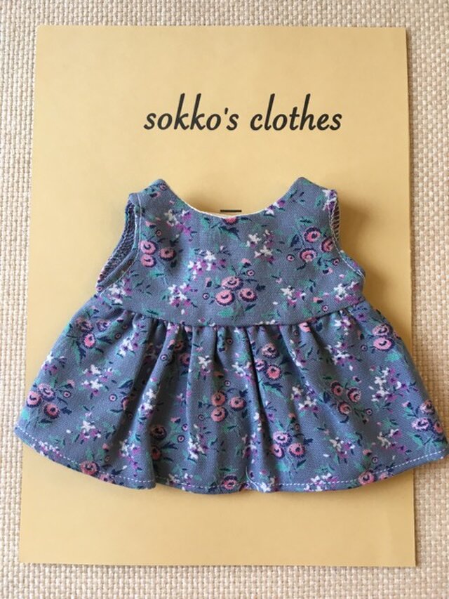 sokko's Dress ブルーグレー地に花柄のワンピースの画像1枚目