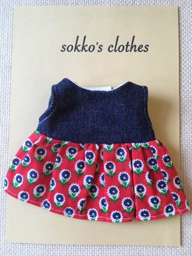 sokko's Dress 濃紺デニムと赤地に紺色花柄のワンピースの画像1枚目