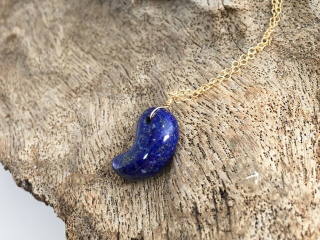 福袋 売れ残り 再販：天然ラピスラズリ Pendant 勾玉◇星空のペンダント◇K14GF ネックレス・ペンダント