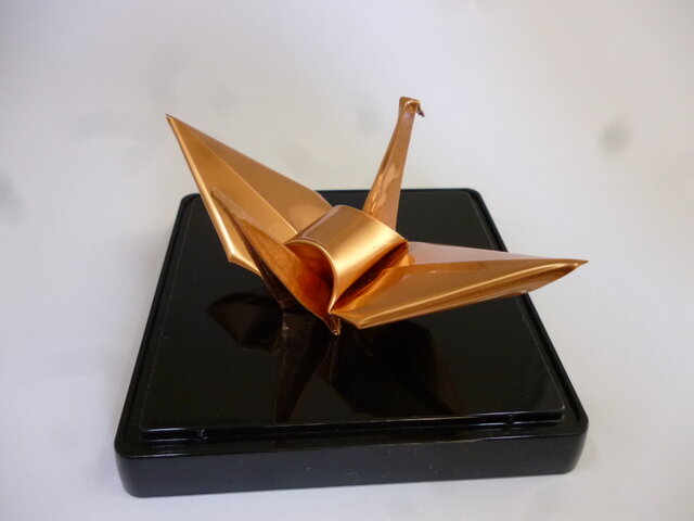 銅板製（金属）折り鶴（サイズM） | iichi ハンドメイド・アンティーク