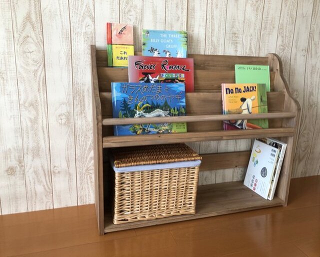 絵本棚　マガジンラック　本棚 Amazon.co.jp: SINOPED 木の絵本棚 マガジンラック : ホーム