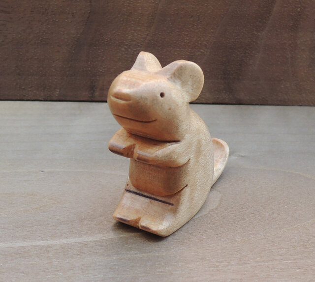 小さなネズミの置物 №1 | iichi 日々の暮らしを心地よくする