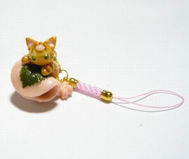 にゃんこのしっぽ○桜餅ストラップ〇桜〇茶とら〇猫の画像1枚目