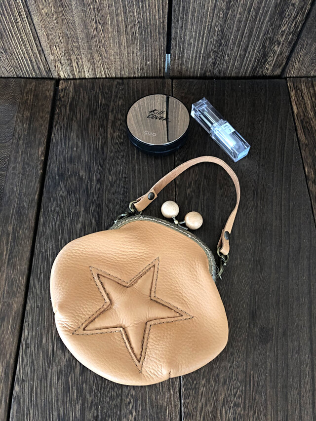 ぷっくりお星さまがま口ポーチ