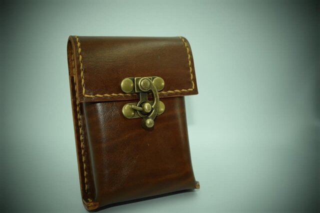 ベルギー産ルガトーロングタバコ &ライターケース（100'sサイズ