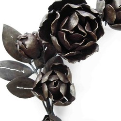 鉄の植物 カセキの時間シリーズ Okp 096 薔薇 リース Iichi ハンドメイド クラフト作品 手仕事品の通販