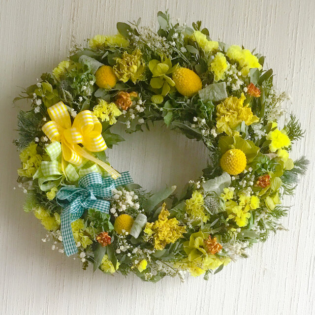 黄色カーネーションのナチュラルドライフラワーリース！AtelierKouan