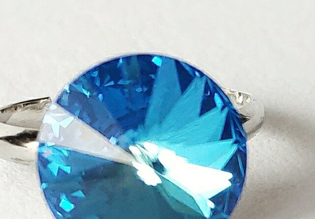 スワロフスキー クリスタル ロイヤルブルー ディライト 12mm リング