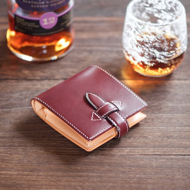 ベルト留め二つ折り財布 カラーオーダー | iichi 日々の暮らしを