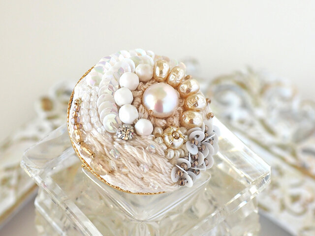 brooch-0260-