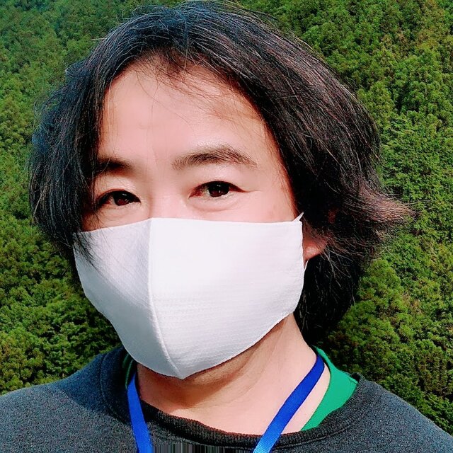 【舞台俳優さんの贅沢メンズサイズマスク】息がしやすいコットン100%ドビーチェックと不織布3重フィルター超立体形状記憶の画像1枚目