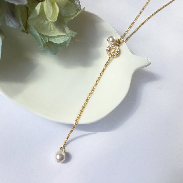 シンプル エレガントなラリエット