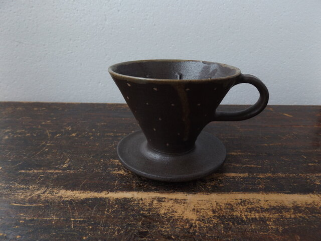 黒ドットコーヒードリッパーの画像1枚目