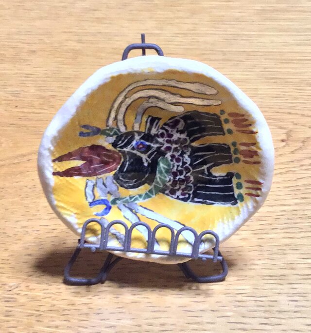 コロナ撃退アマビエ小皿　銀髪　飛んでる　スタンド付属　