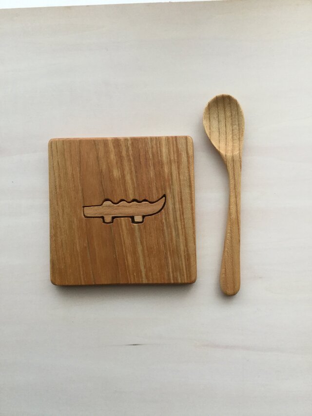 【受注制作】どうぶつコースターとカトラリーの画像1枚目