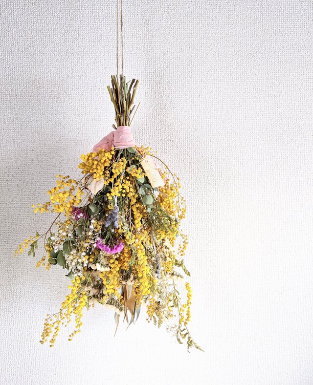 母の日に！自家栽培ハーブのミモザとスターチスとカスミソウのドライフラワー・スワッグ