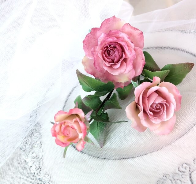 クレイフラワー✨大きなアレンジ✨薔薇・百合・カラー✨ハンドメイド クレイフラワー✨大きなアレンジ✨薔薇・百合・カラー✨ハンドメイド