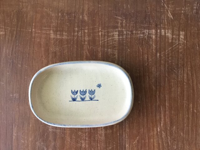 おやつ楕円皿 チューリップの画像1枚目